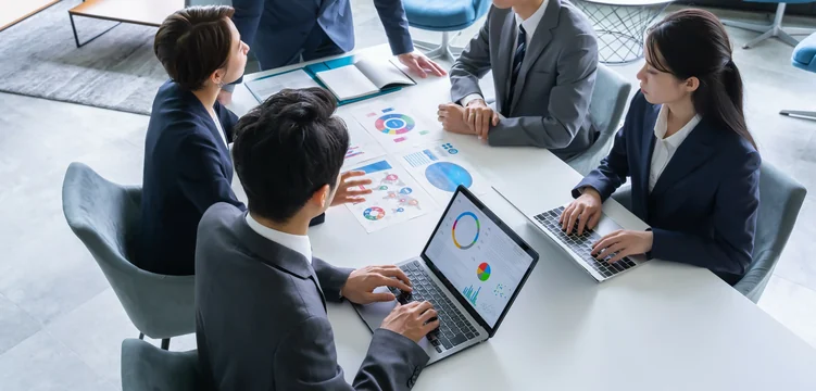 広告コンサルティング・内製化支援のイメージ